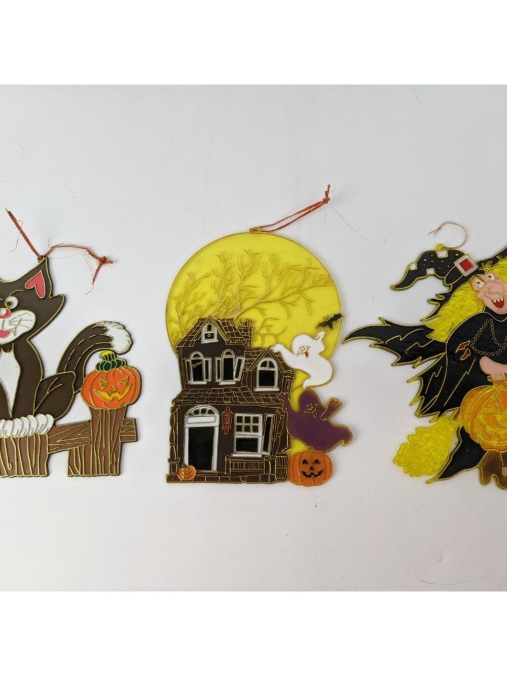 Vintage Halloween Suncatchers Lot of 3 Plastic Witch Haunted House Cat Fence